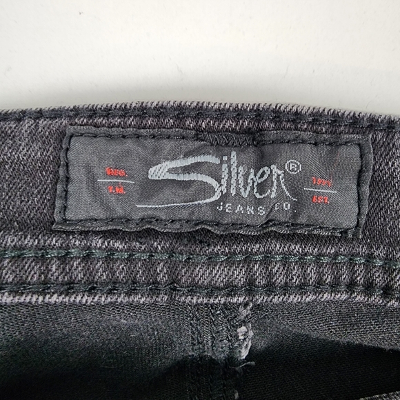 Silver Jeans Women SZ18/L27 Black Kenni Girlfriend Skinny Leg Mid Rise Denim NWT - Picture 4 of 14